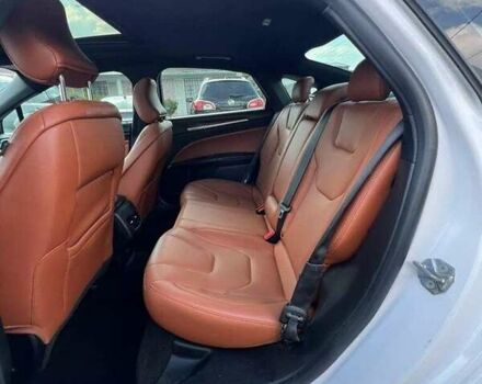 Форд Фьюжн 2019 в Львове на Automoto.ua Белый Форд Фьюжн, объемом двигателя 2 л и пробегом 60 тыс. км за 3000 $, фото 7 на Automoto.ua