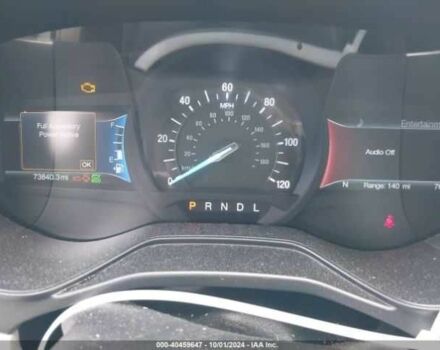 Білий Форд Фьюжен, об'ємом двигуна 2 л та пробігом 118 тис. км за 2100 $, фото 6 на Automoto.ua