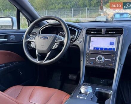 Белый Форд Фьюжн, объемом двигателя 2 л и пробегом 90 тыс. км за 17900 $, фото 12 на Automoto.ua