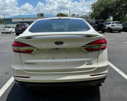 Белый Форд Фьюжн, объемом двигателя 1.5 л и пробегом 32 тыс. км за 14200 $, фото 4 на Automoto.ua