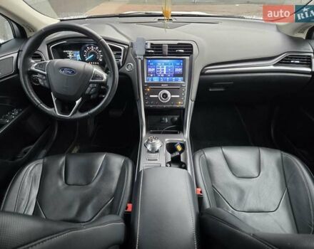 Белый Форд Фьюжн, объемом двигателя 2 л и пробегом 55 тыс. км за 14900 $, фото 20 на Automoto.ua