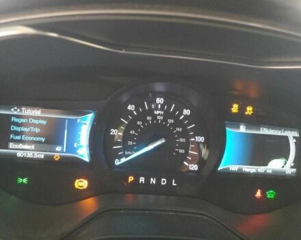 Білий Форд Фьюжен, об'ємом двигуна 0 л та пробігом 60 тис. км за 2500 $, фото 8 на Automoto.ua