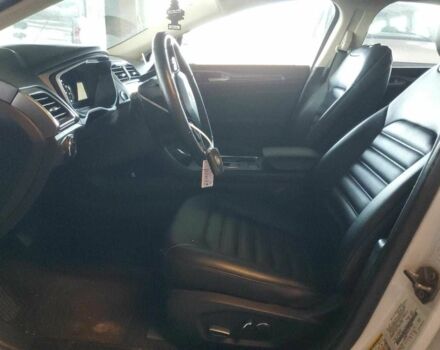 Білий Форд Фьюжен, об'ємом двигуна 1.5 л та пробігом 46 тис. км за 11000 $, фото 6 на Automoto.ua