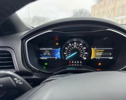 Форд Фьюжн 2020 в Полтаве на Automoto.ua Белый Форд Фьюжн, объемом двигателя 2 л и пробегом 82 тыс. км за 16500 $, фото 2 на Automoto.ua