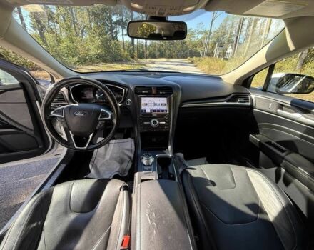 Белый Форд Фьюжн, объемом двигателя 2 л и пробегом 35 тыс. км за 4900 $, фото 10 на Automoto.ua