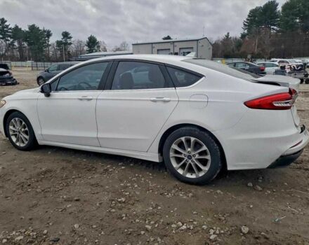 Білий Форд Фьюжен, об'ємом двигуна 2 л та пробігом 91 тис. км за 1300 $, фото 1 на Automoto.ua