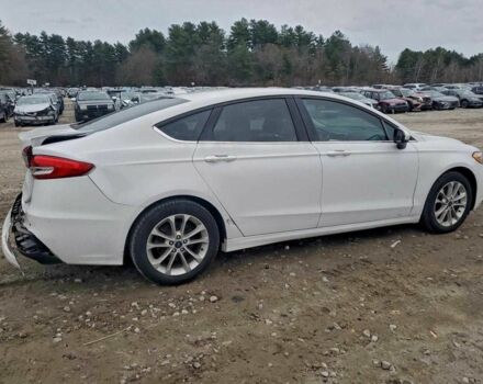 Білий Форд Фьюжен, об'ємом двигуна 2 л та пробігом 91 тис. км за 1300 $, фото 2 на Automoto.ua