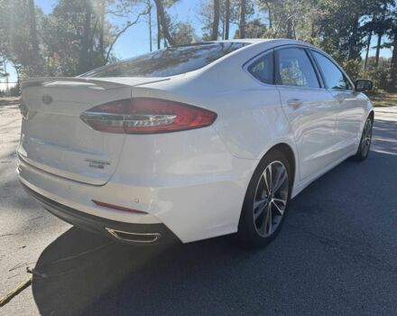 Белый Форд Фьюжн, объемом двигателя 2 л и пробегом 35 тыс. км за 4900 $, фото 6 на Automoto.ua