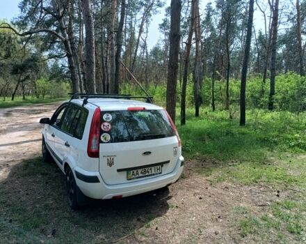 Белый Форд Фьюжн, объемом двигателя 1.4 л и пробегом 268 тыс. км за 6000 $, фото 7 на Automoto.ua