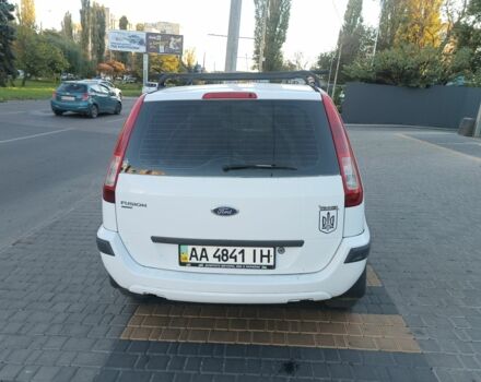 Белый Форд Фьюжн, объемом двигателя 1.4 л и пробегом 268 тыс. км за 6000 $, фото 3 на Automoto.ua