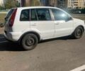 Білий Форд Фьюжен, об'ємом двигуна 0 л та пробігом 198 тис. км за 2005 $, фото 6 на Automoto.ua