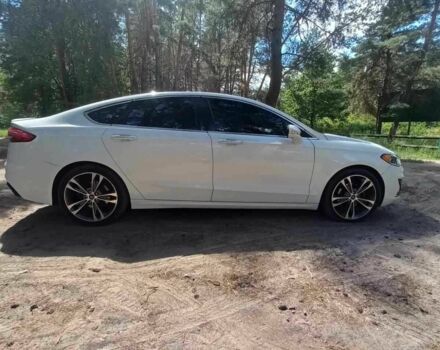 Білий Форд Фьюжен, об'ємом двигуна 2 л та пробігом 150 тис. км за 14500 $, фото 3 на Automoto.ua