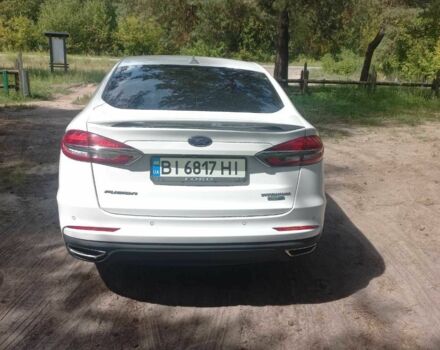 Білий Форд Фьюжен, об'ємом двигуна 2 л та пробігом 150 тис. км за 14500 $, фото 2 на Automoto.ua