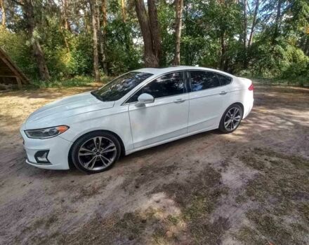 Білий Форд Фьюжен, об'ємом двигуна 2 л та пробігом 150 тис. км за 14500 $, фото 1 на Automoto.ua