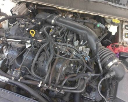 Білий Форд Фьюжен, об'ємом двигуна 2 л та пробігом 150 тис. км за 14500 $, фото 11 на Automoto.ua