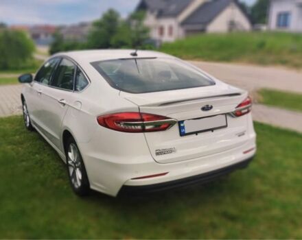 Белый Форд Фьюжн, объемом двигателя 0 л и пробегом 76 тыс. км за 10200 $, фото 6 на Automoto.ua