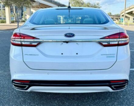 Белый Форд Фьюжн, объемом двигателя 2 л и пробегом 62 тыс. км за 2400 $, фото 4 на Automoto.ua