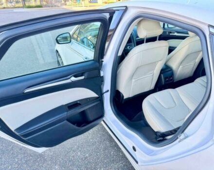 Белый Форд Фьюжн, объемом двигателя 2 л и пробегом 62 тыс. км за 2400 $, фото 13 на Automoto.ua