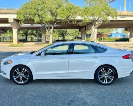 Белый Форд Фьюжн, объемом двигателя 2 л и пробегом 62 тыс. км за 2400 $, фото 2 на Automoto.ua