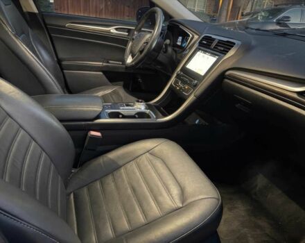 Белый Форд Фьюжн, объемом двигателя 2 л и пробегом 45 тыс. км за 10400 $, фото 7 на Automoto.ua