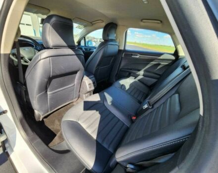 Білий Форд Фьюжен, об'ємом двигуна 2 л та пробігом 48 тис. км за 1450 $, фото 11 на Automoto.ua