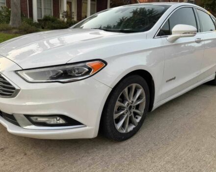 Белый Форд Фьюжн, объемом двигателя 2 л и пробегом 45 тыс. км за 10400 $, фото 2 на Automoto.ua