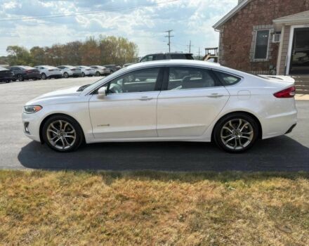 Белый Форд Фьюжн, объемом двигателя 2 л и пробегом 40 тыс. км за 8500 $, фото 3 на Automoto.ua