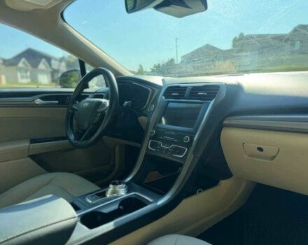 Білий Форд Фьюжен, об'ємом двигуна 2.5 л та пробігом 46 тис. км за 8500 $, фото 9 на Automoto.ua