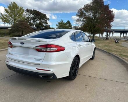 Белый Форд Фьюжн, объемом двигателя 2 л и пробегом 39 тыс. км за 3200 $, фото 6 на Automoto.ua