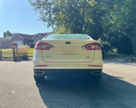 Білий Форд Фьюжен, об'ємом двигуна 2.5 л та пробігом 46 тис. км за 8500 $, фото 4 на Automoto.ua