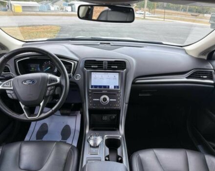 Форд Фьюжен 2019 у Києві на Automoto.ua Білий Форд Фьюжен, об'ємом двигуна 2 л та пробігом 41 тис. км за 4000 $, фото 8 на Automoto.ua