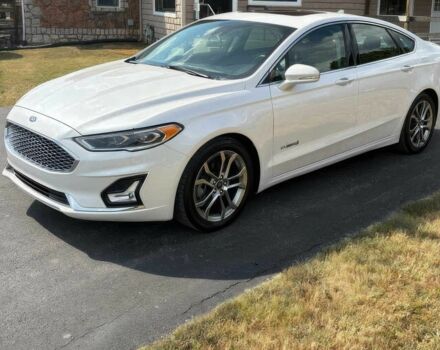 Белый Форд Фьюжн, объемом двигателя 2 л и пробегом 40 тыс. км за 8500 $, фото 2 на Automoto.ua