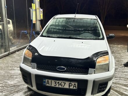 Белый Форд Фьюжн, объемом двигателя 1.4 л и пробегом 247 тыс. км за 5900 $, фото 1 на Automoto.ua