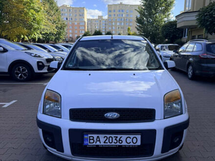 Форд Фьюжн 2008 в Киеве на Automoto.ua Белый Форд Фьюжн, объемом двигателя 1.39 л и пробегом 274 тыс. км за 5300 $, фото 1 на Automoto.ua