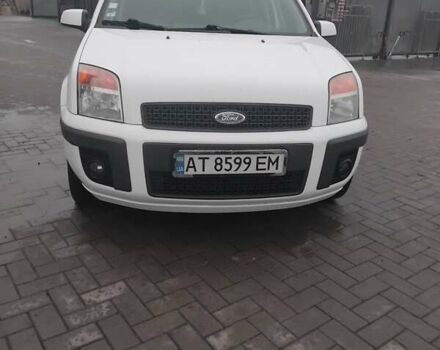 Белый Форд Фьюжн, объемом двигателя 1.4 л и пробегом 230 тыс. км за 4600 $, фото 1 на Automoto.ua