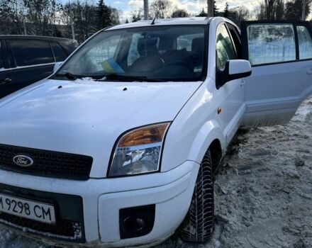 Білий Форд Фьюжен, об'ємом двигуна 1.4 л та пробігом 148 тис. км за 5800 $, фото 1 на Automoto.ua