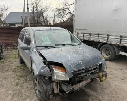 Білий Форд Фьюжен, об'ємом двигуна 1.4 л та пробігом 275 тис. км за 699 $, фото 1 на Automoto.ua