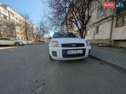 Білий Форд Фьюжен, об'ємом двигуна 1.4 л та пробігом 188 тис. км за 5000 $, фото 1 на Automoto.ua
