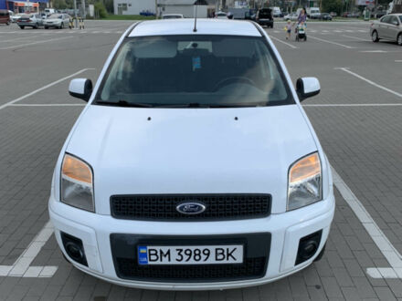 Білий Форд Фьюжен, об'ємом двигуна 1.4 л та пробігом 139 тис. км за 6700 $, фото 1 на Automoto.ua
