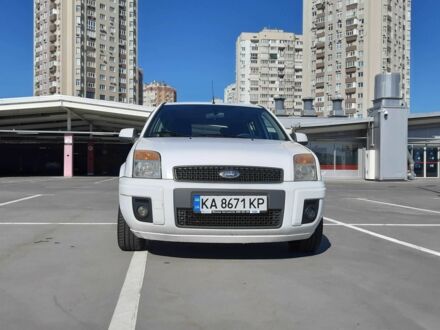 Белый Форд Фьюжн, объемом двигателя 1.4 л и пробегом 231 тыс. км за 4650 $, фото 1 на Automoto.ua