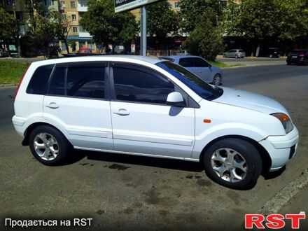 Форд Фьюжн 2011 в Одессе на Automoto.ua Белый Форд Фьюжн, объемом двигателя 14 л и пробегом 220 тыс. км за 5000 $, фото 1 на Automoto.ua