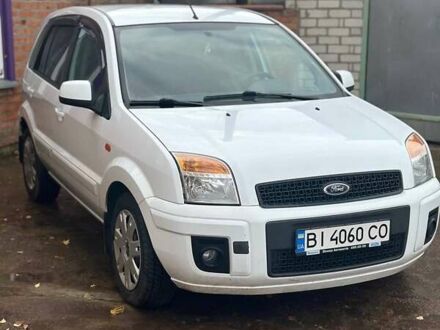 Форд Фьюжен 2011 у Чернухах на Automoto.ua Білий Форд Фьюжен, об'ємом двигуна 1.4 л та пробігом 109 тис. км за 7200 $, фото 1 на Automoto.ua
