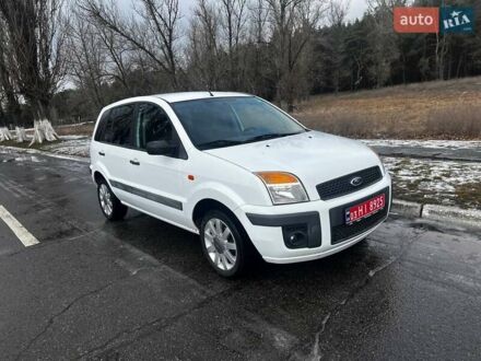Білий Форд Фьюжен, об'ємом двигуна 1.6 л та пробігом 156 тис. км за 6600 $, фото 1 на Automoto.ua