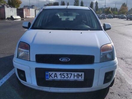 Белый Форд Фьюжн, объемом двигателя 1.39 л и пробегом 164 тыс. км за 4600 $, фото 1 на Automoto.ua