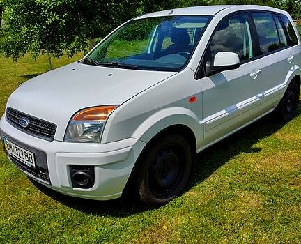 Білий Форд Фьюжен, об'ємом двигуна 1.4 л та пробігом 99 тис. км за 6000 $, фото 1 на Automoto.ua