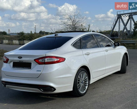 Белый Форд Фьюжн, объемом двигателя 2 л и пробегом 226 тыс. км за 10299 $, фото 1 на Automoto.ua