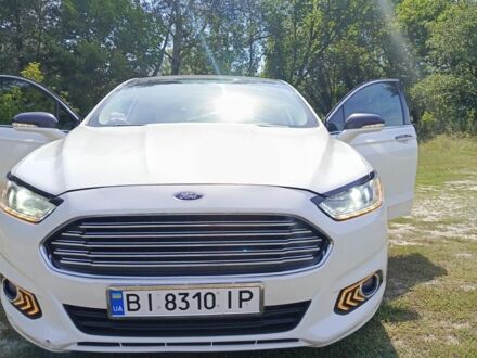 Белый Форд Фьюжн, объемом двигателя 1.6 л и пробегом 230 тыс. км за 7879 $, фото 1 на Automoto.ua