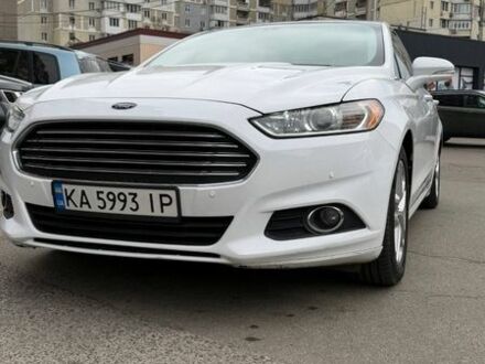 Белый Форд Фьюжн, объемом двигателя 1.6 л и пробегом 236 тыс. км за 8600 $, фото 1 на Automoto.ua