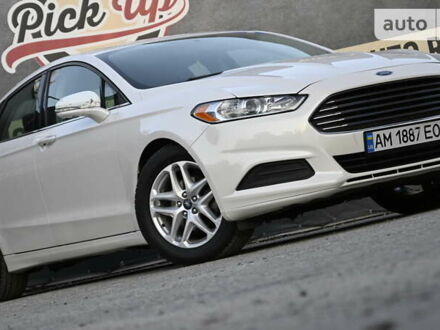 Форд Фьюжен 2012 у Бердичеве на Automoto.ua Білий Форд Фьюжен, об'ємом двигуна 2.5 л та пробігом 262 тис. км за 10300 $, фото 1 на Automoto.ua
