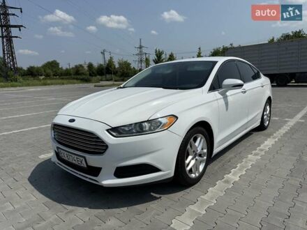 Форд Фьюжн 2012 в Ирпене на Automoto.ua Белый Форд Фьюжн, объемом двигателя 2.49 л и пробегом 227 тыс. км за 9450 $, фото 1 на Automoto.ua